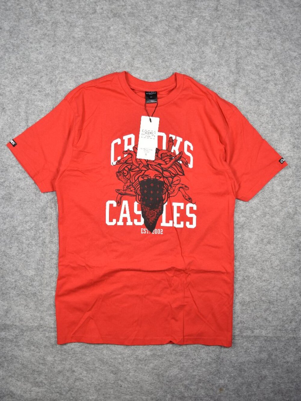 NWT Y2K Era Crooks and Castles Medusa Head Bandana Mask Red Shirt Men Size Med
